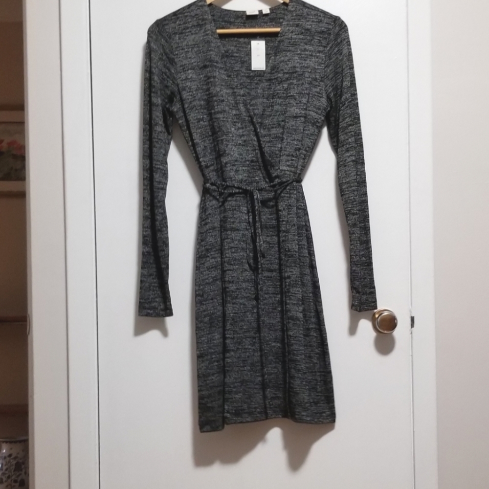 NWT Gap Wrap dress